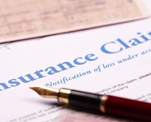 How Do Insurance Companies Determine Claim Amounts?